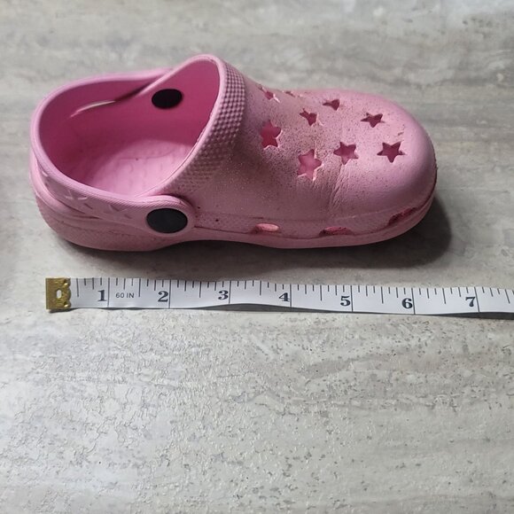 #258 Pink Croc Style Star Shoes sz 8/9 - Picture 7 of 7